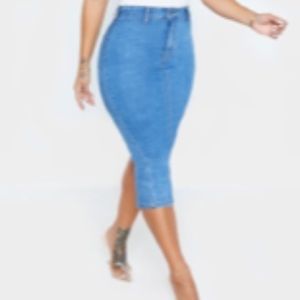Pretty Little thing - Denim skirt USA size 4